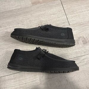 Hey Dude’s size 12 Used Grey